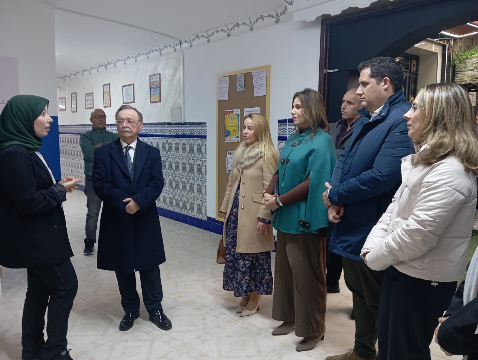 Vivas visita el nuevo local de la Asociación por el Desarrollo Profesional en El Príncipe