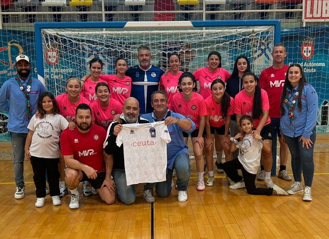 Los scouts de Ceuta colaboran con el CD Camoens en pro de la igualdad de género en el deporte