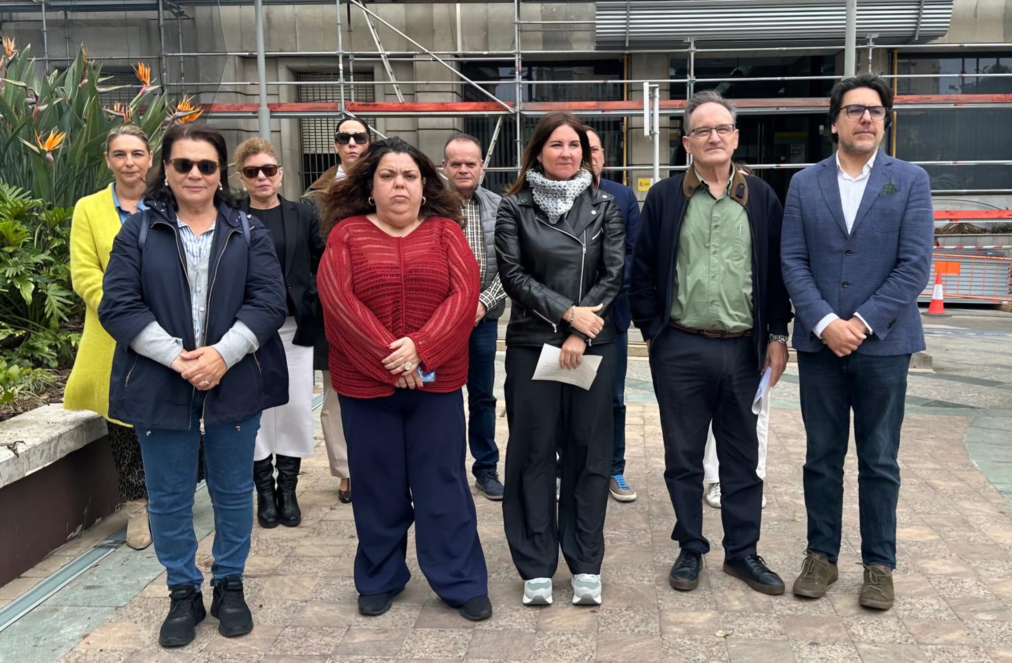 Otro minuto de silencio en memoria de las dos últimas mujeres asesinadas