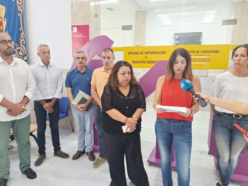 La Delegación del Gobierno guarda un minuto de silencio por la última víctima de violencia de género