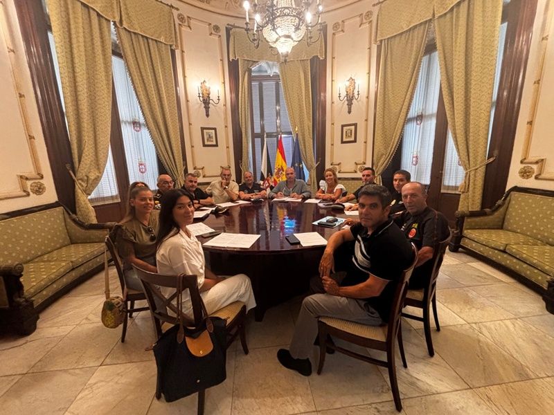 Los servicios implicados en las Fiestas Patronales mantienen una reunión