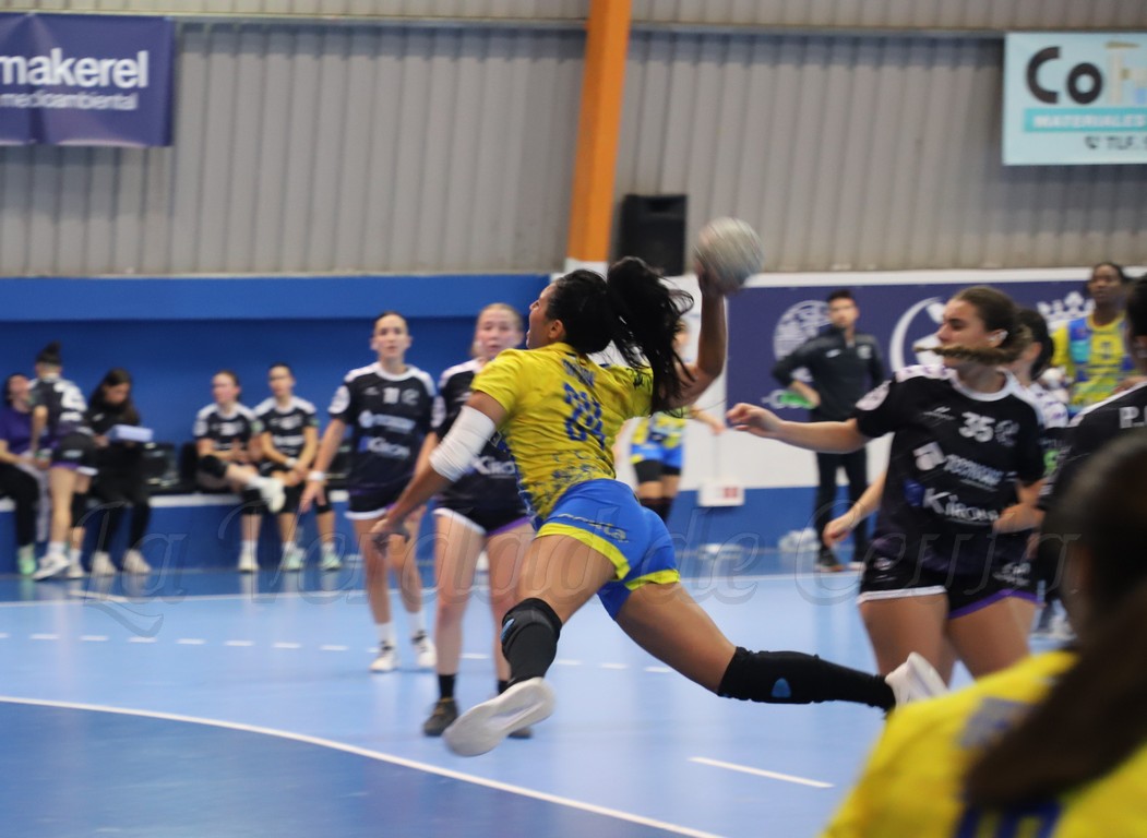 El CB Estudiantes pasa por encima del BM Torrejón (31-20)