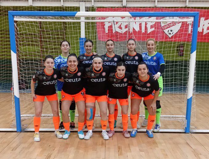El IES Luis de Camoens a guardar tres puntos en casa ante el Puertollano 