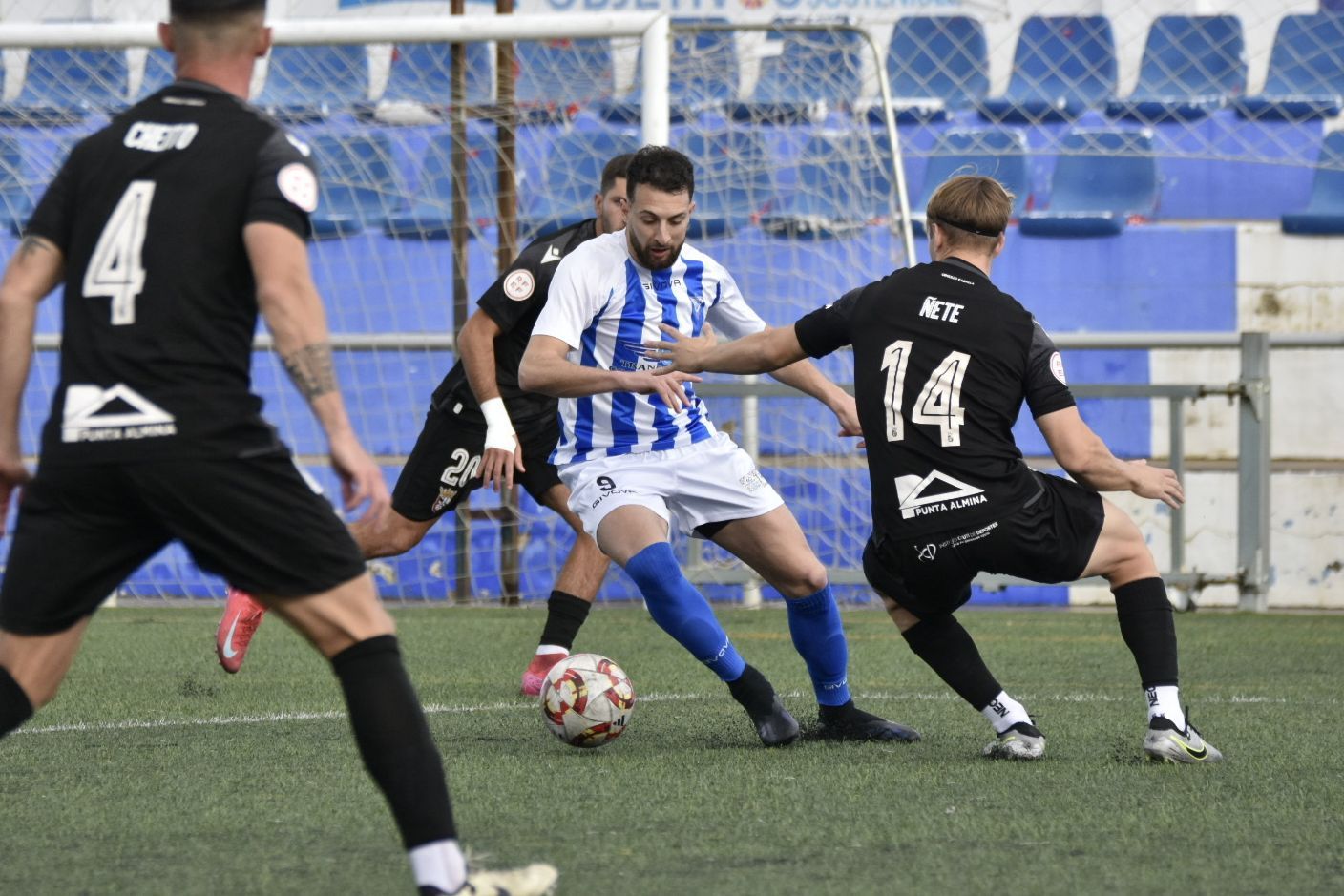 El Ceuta B no puede con el Bollullos CF y cae derrotado (2-0). Imagen: Bollullos CF