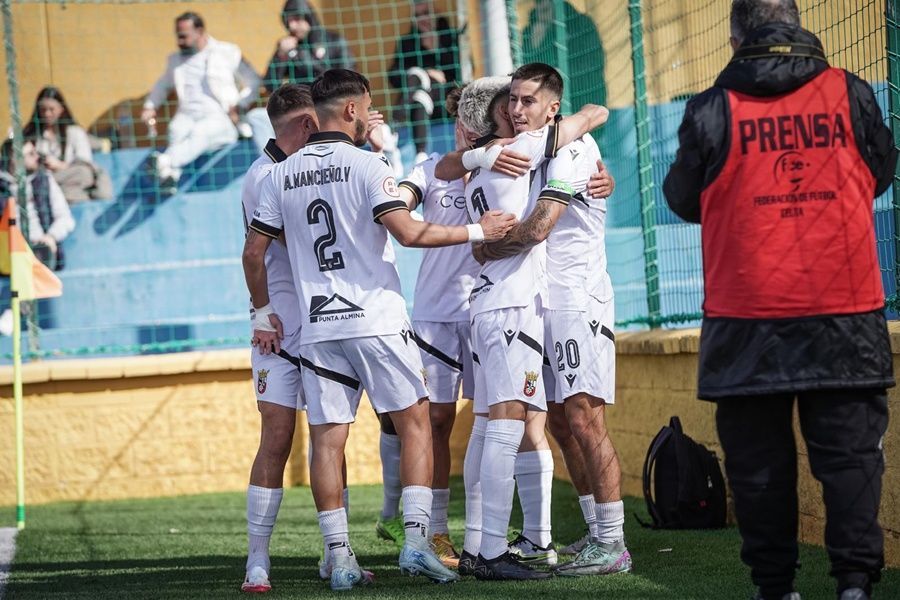 La AD Ceuta FC "B" suma una importante victoria ante el Coria con gol de Juanpe (1-0)