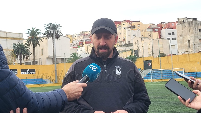 Polaco: “Queremos hacernos fuertes en casa y el domingo es un gran día de fútbol para Ceuta”
