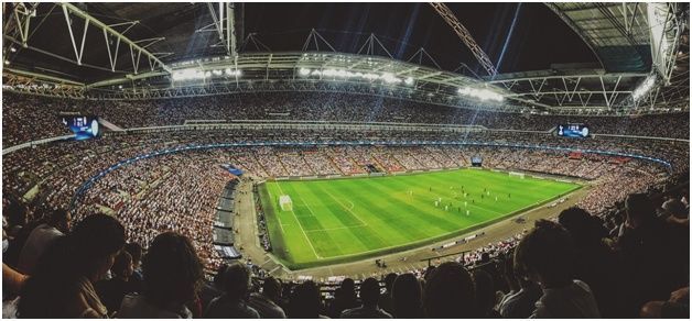 ¿Cómo está cambiando la forma de comprar entradas para el fútbol español?