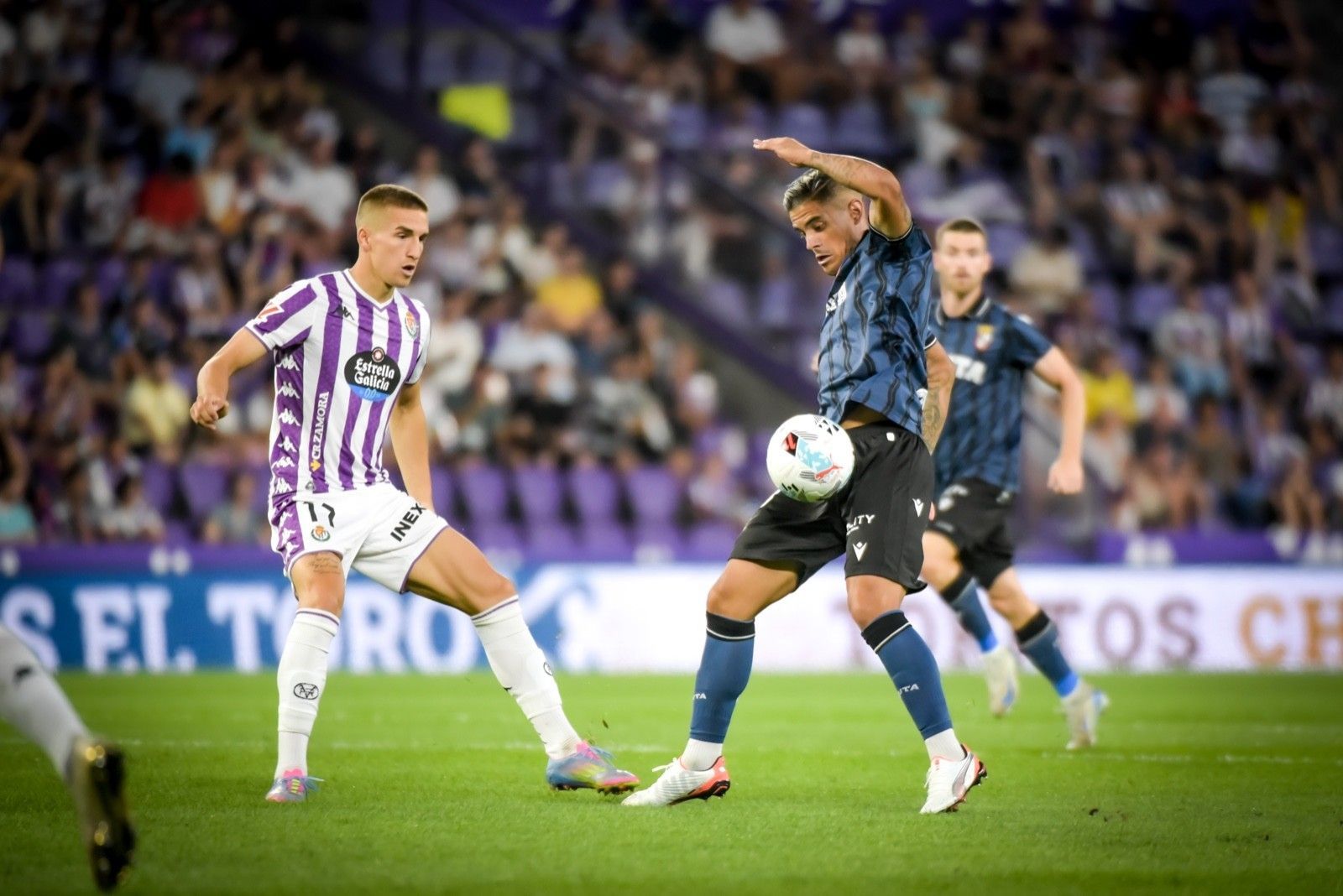 El entrenador del Valladolid, Luis García Tevenet, pide a su equipo “más verticalidad y más colmillo”