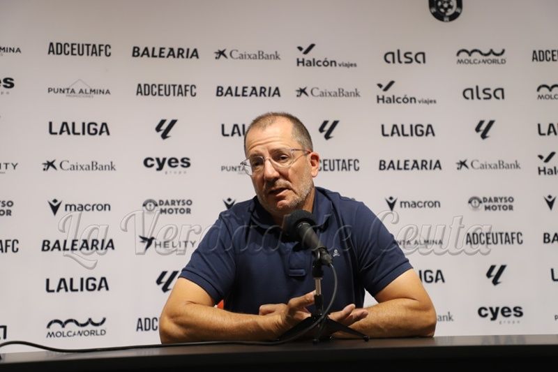 José Juan Romero: “El Ceuta tiene que dejar de mirar escudos y competir con personalidad”
