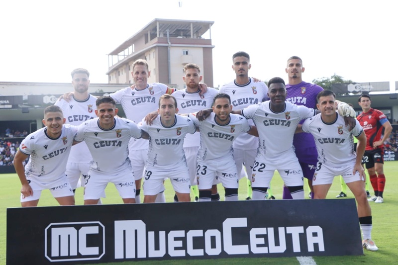 La AD Ceuta FC busca su primera victoria a domicilio ante una Cultural Leonesa en reconstrucción