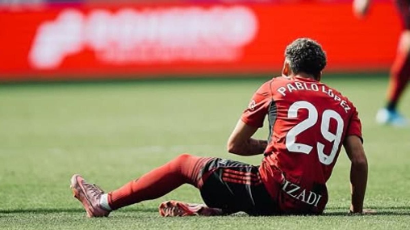 Pablo López se rompe el ligamento cruzado y dice adiós a la temporada con el Mirandés