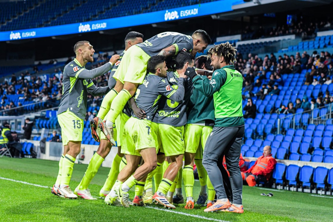 El Ceuta acaba el año por todo lo alto venciendo a la Real Sociedad B (1-3)