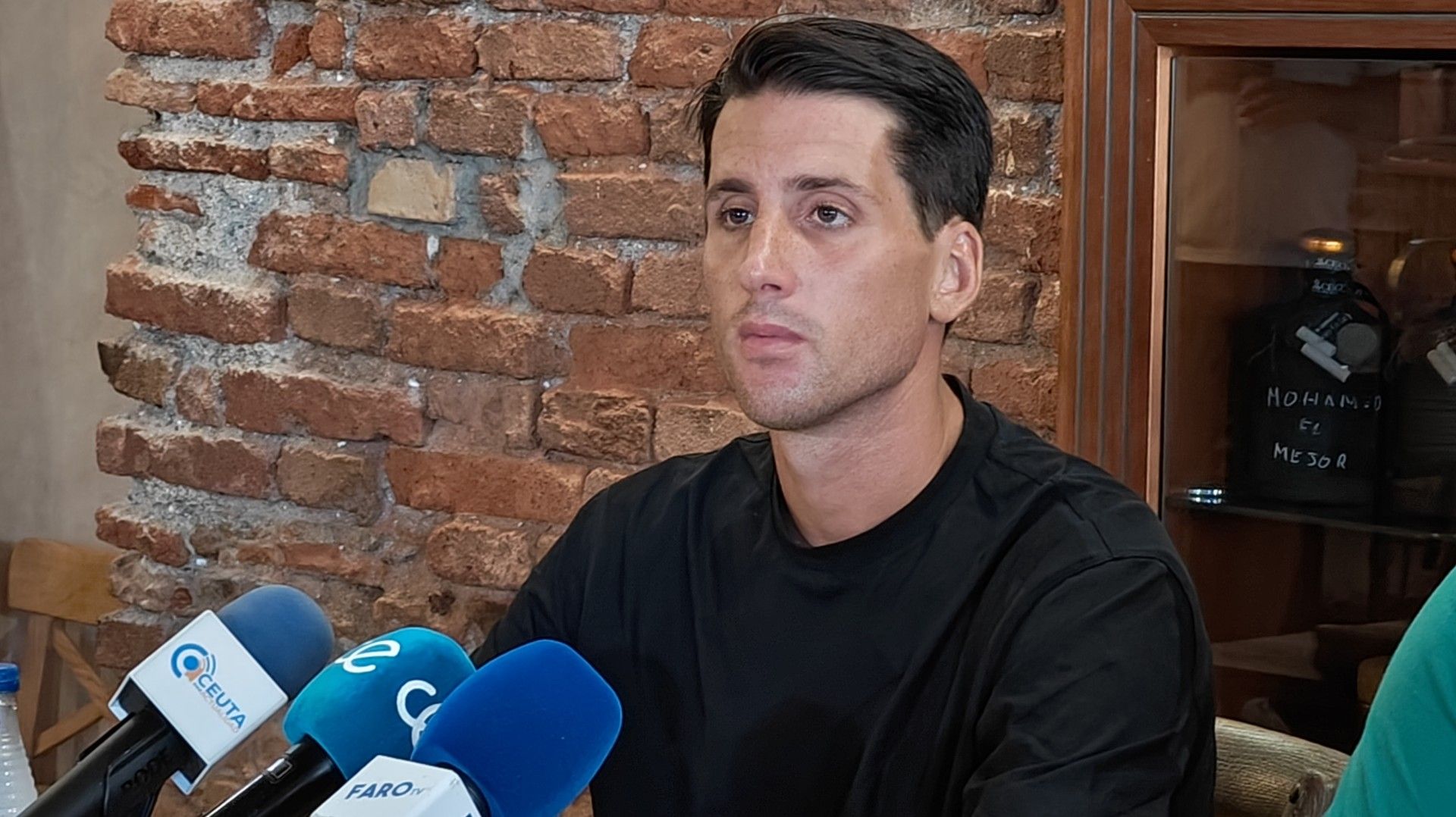 El delantero Ortuño deja el Ceuta tras rescindir su contrato