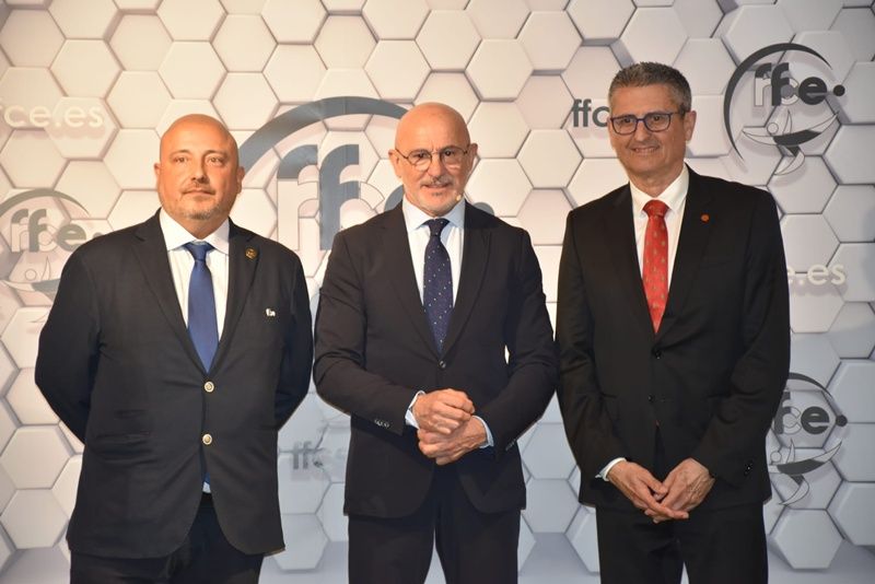 Luis de la Fuente se rinde a Ceuta: “Es un descubrimiento maravilloso. Estoy feliz de estar aquí”