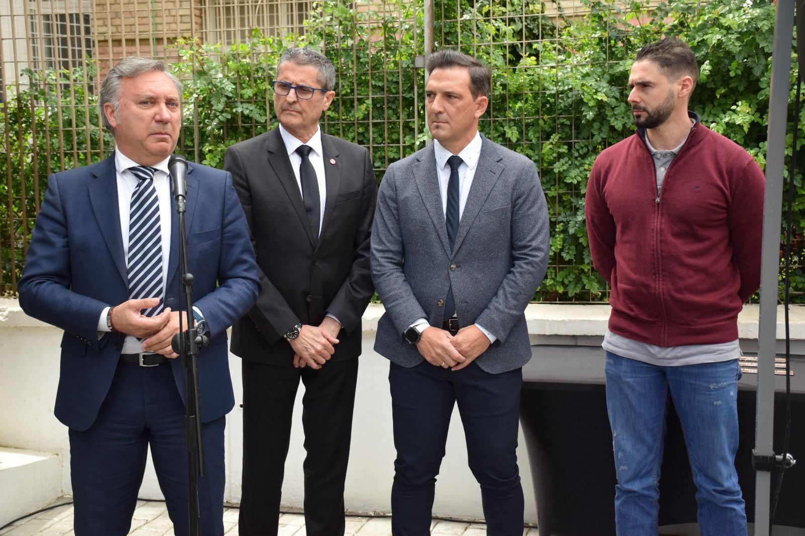 Medina Cantalejo participa en Ceuta en un homenaje a los árbitros fallecidos