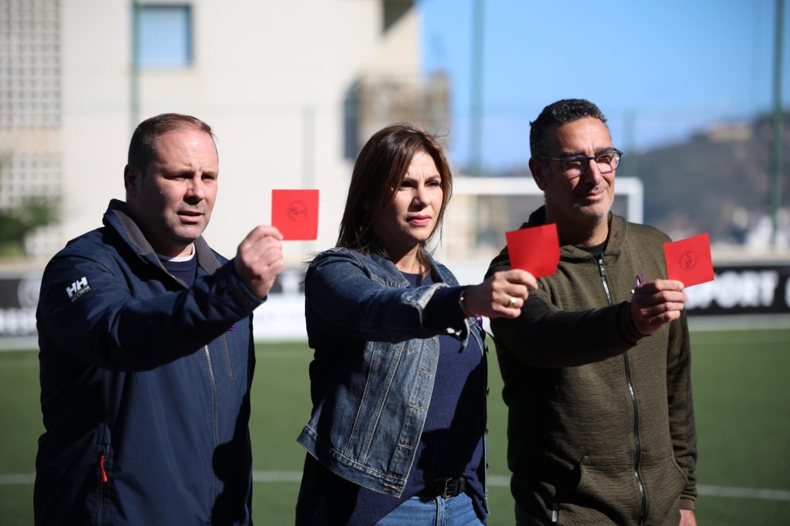 Tarjeta Roja violencia genero 1