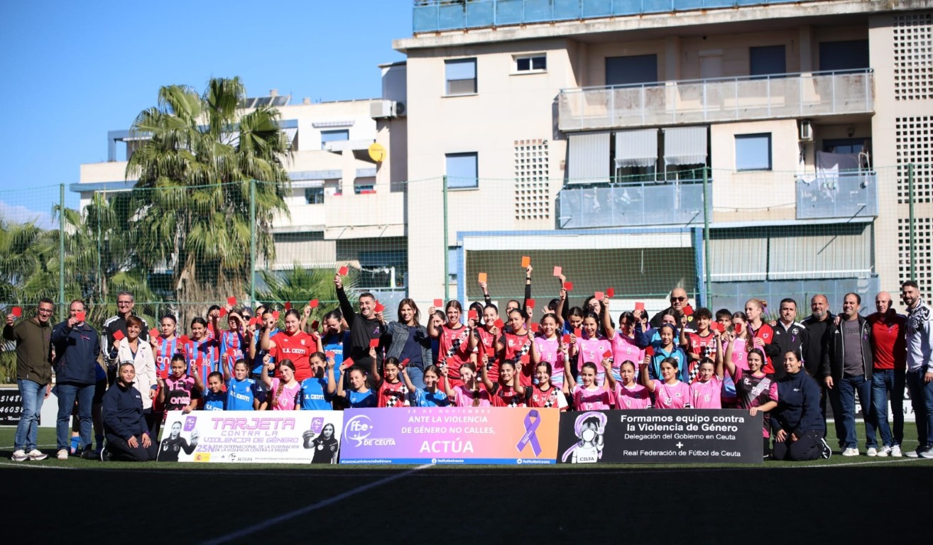 La RFFCE reafirma su compromiso y muestra la tarjeta roja a la Violencia de Género