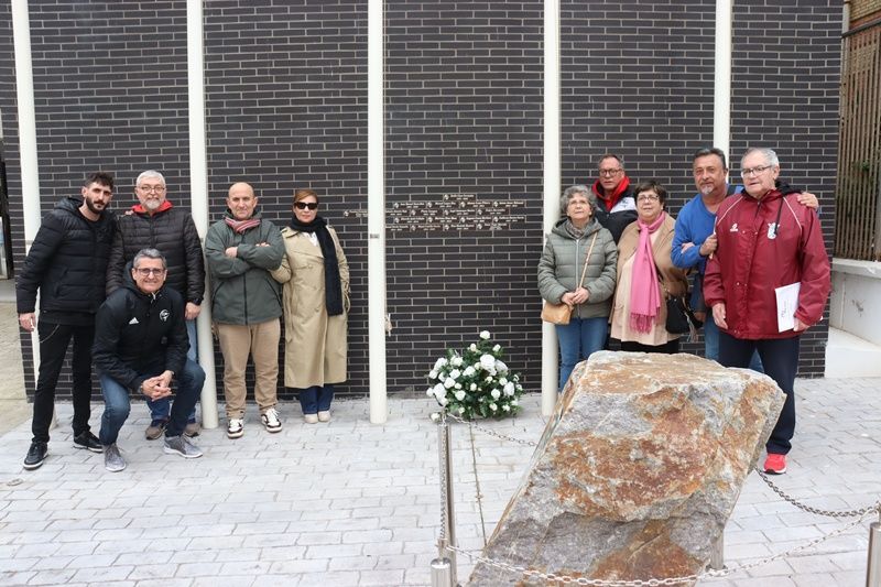 Añadidas nuevas placas al “Muro del Recuerdo” de la Federación de Fútbol de Ceuta