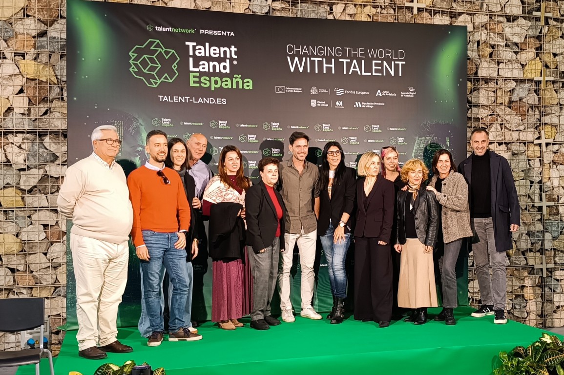 Docentes del IES Almina (Ceuta) presentan en Talent Land España 2025 la “Plataforma Digital Soft Skill 4.0” junto a tres centros de Sevilla