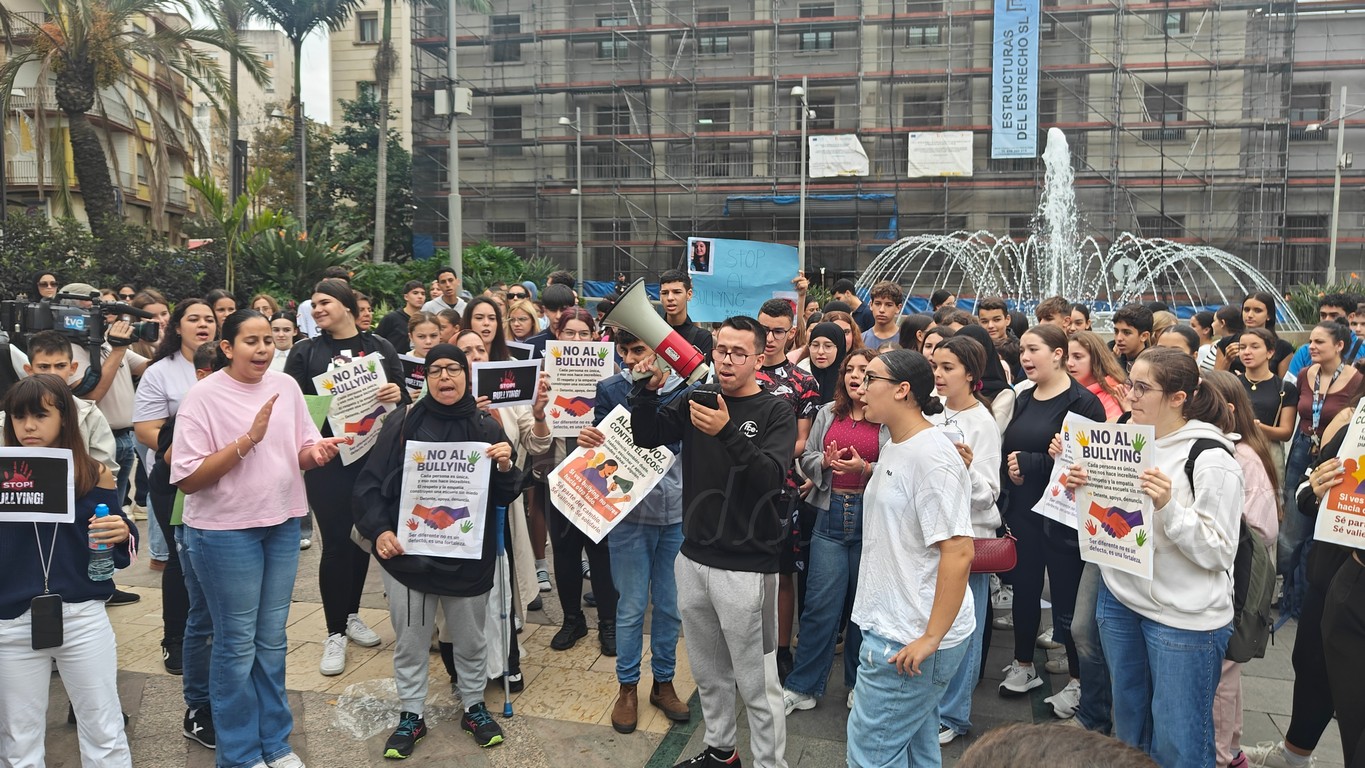 El Sindicato de Estudiantes de Ceuta se moviliza contra el acoso escolar tras la muerte de una alumna en Sevilla
