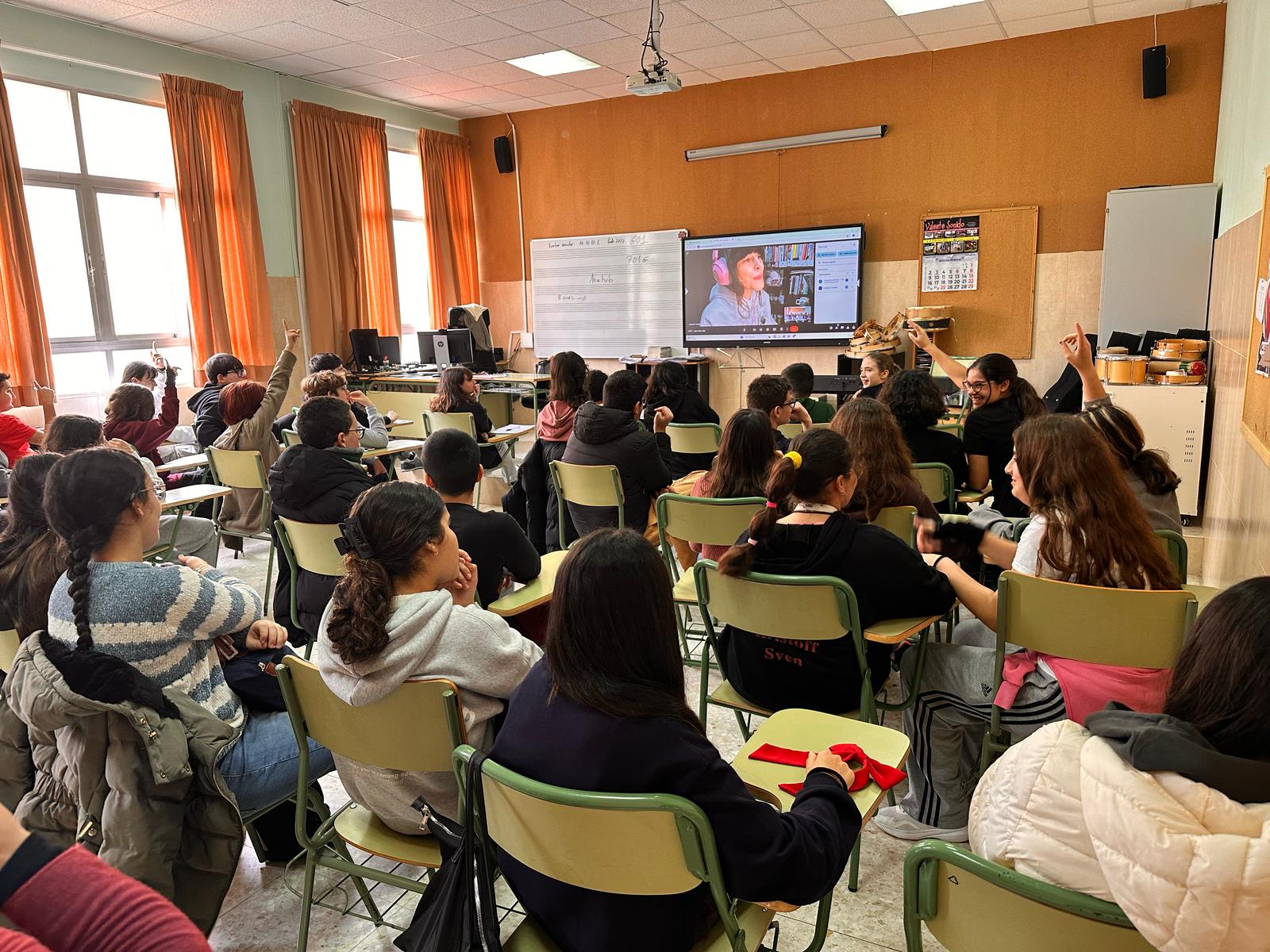 El Siete Colinas celebra el Día del Comic y el Tebeo con un encuentro virtual con la creadora Manga Inma R
