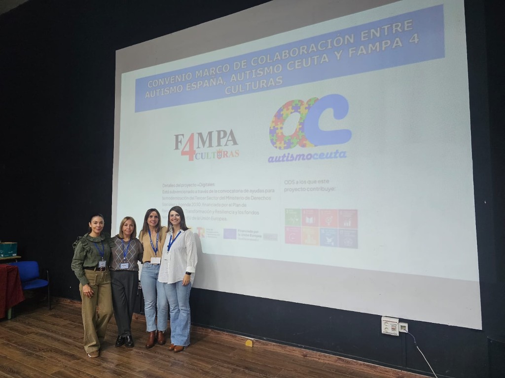 Los profesionales del programa de estimulación temprana de FAMPA Cuatro Culturas y BB Miradas realizan una formación conjunta