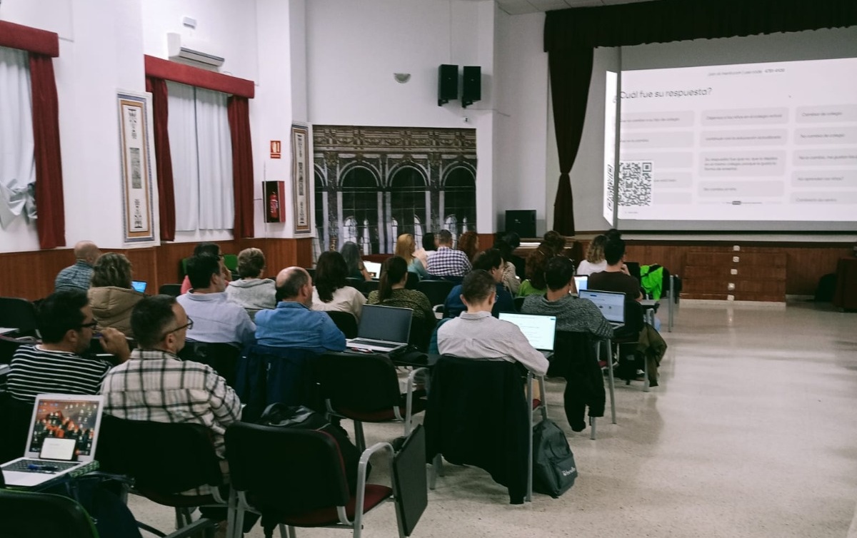 El Ministerio de Educación lanza en Ceuta la nueva herramienta de IA para docentes