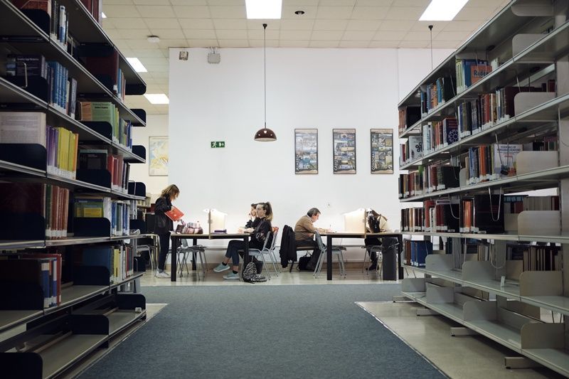 La UGR dispone de más de 9100 puestos de estudio para el periodo de exámenes de enero
