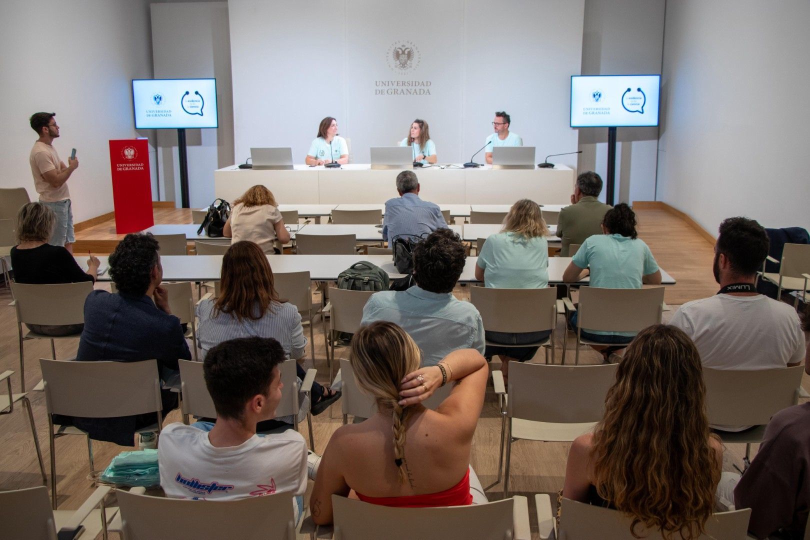 Crean un nuevo programa para combatir las noticias falsas sobre salud