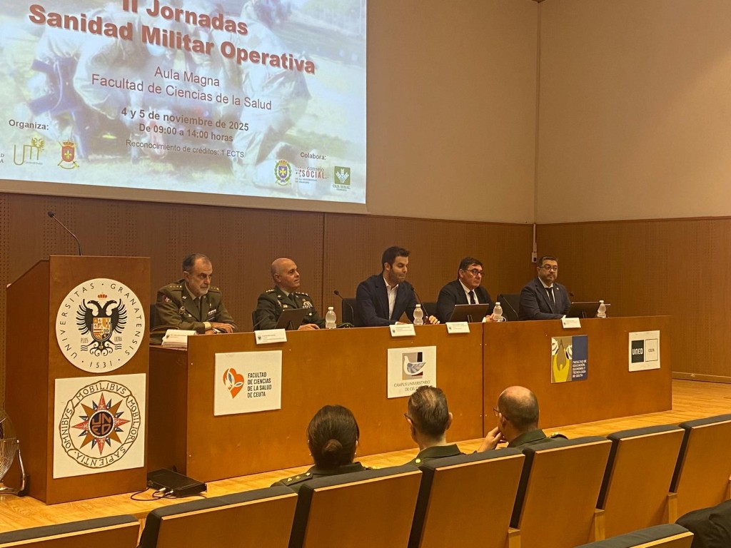 La Facultad de Ciencias de la Salud de Ceuta y el centro mixto UGR-MADOC celebran el simulacro final de las jornadas de sanidad militar operativa