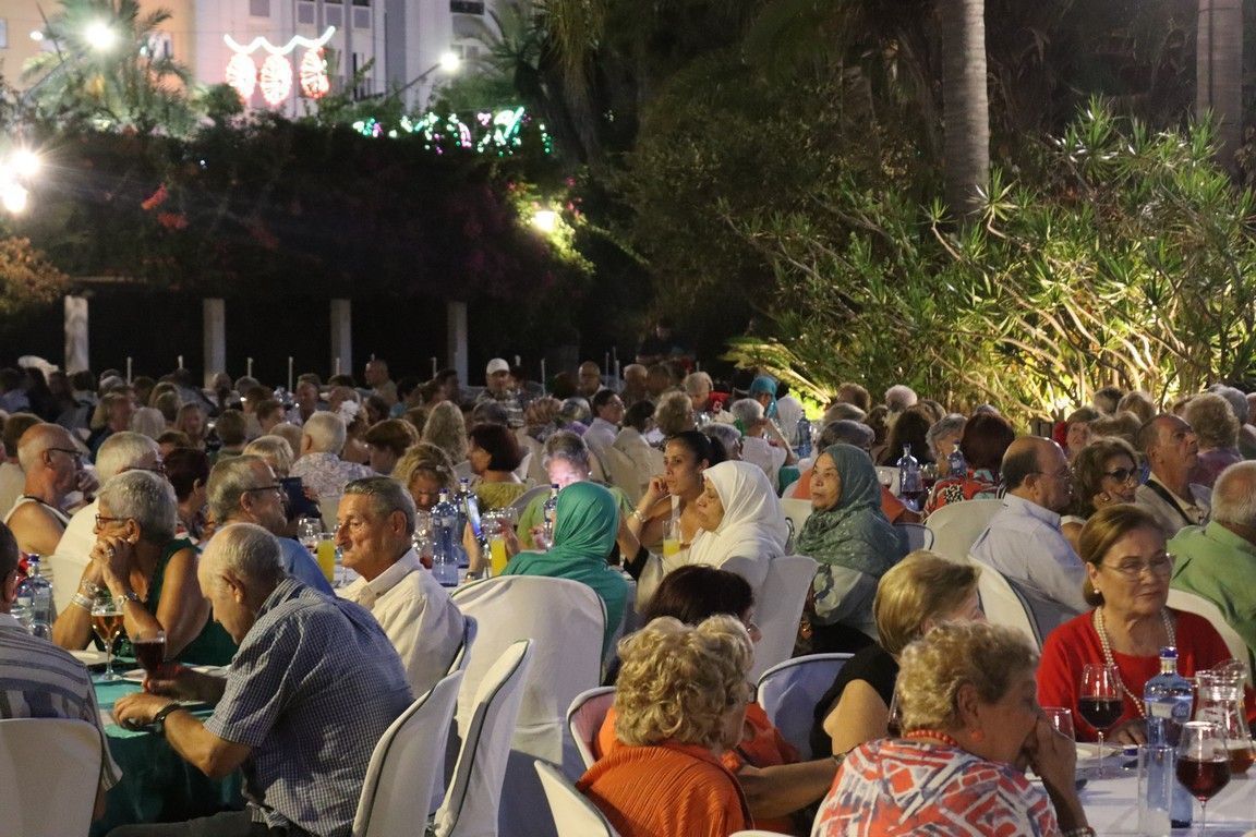 Éxito de participación en la Feria del Mayor, con más de 700 asistentes en el Parque Marítimo