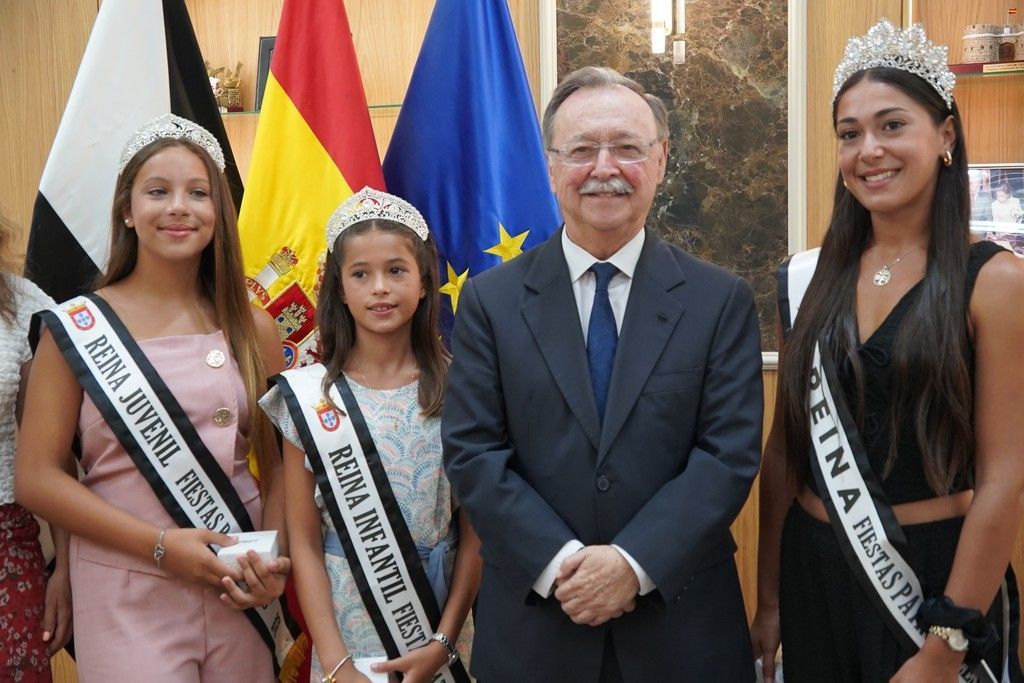 Recepcion Reinas 2025 03
