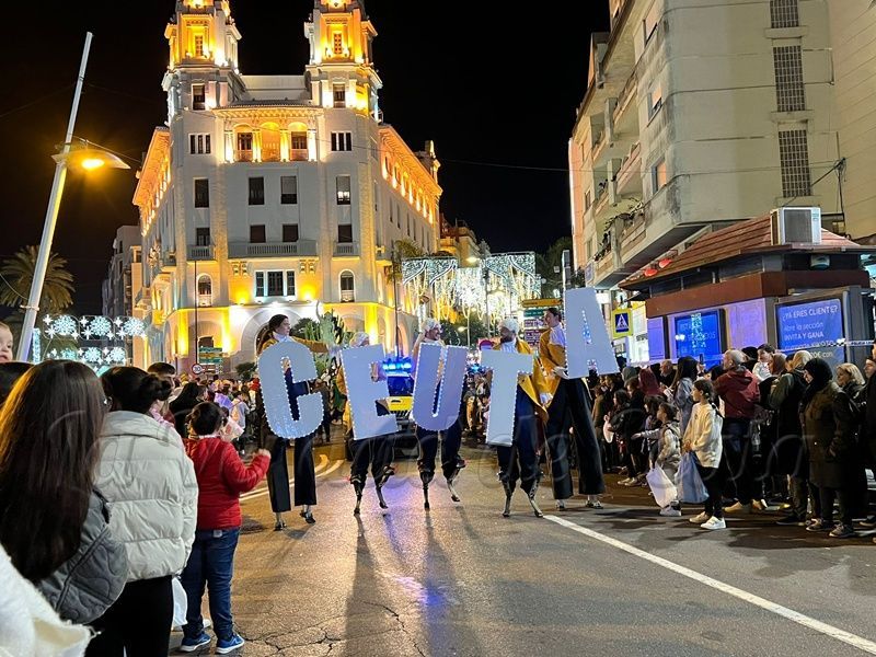 Ceuta se llena de magia con la Gran Cabalgata de Reyes