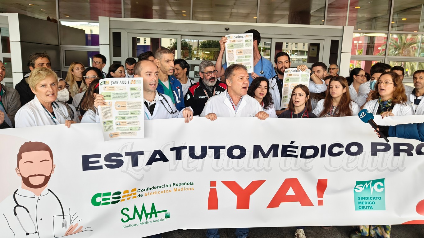 El Sindicato Médico de Ceuta se concentra esta semana por un estatuto propio en plena crisis sanitaria local