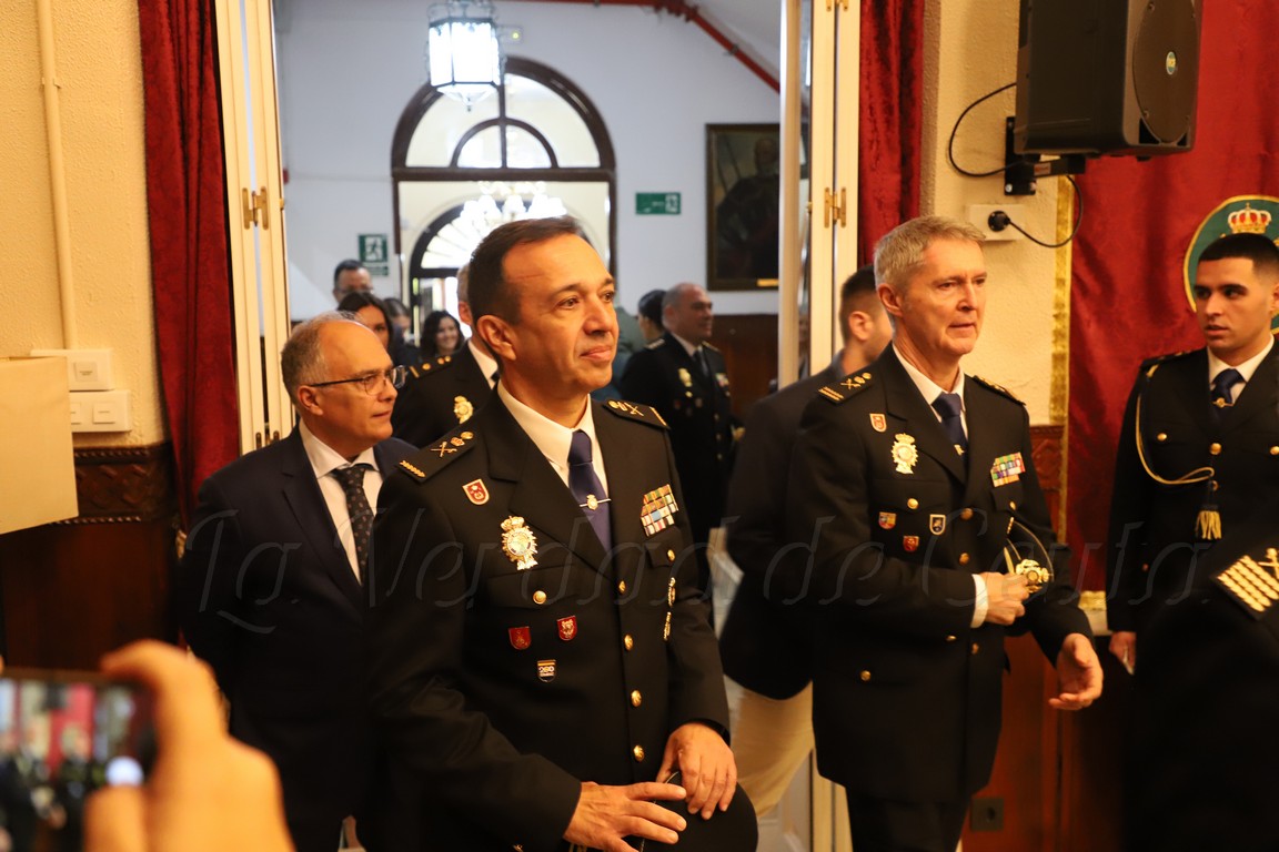 Toma posesion Eloy Roman Policia Nacional 01