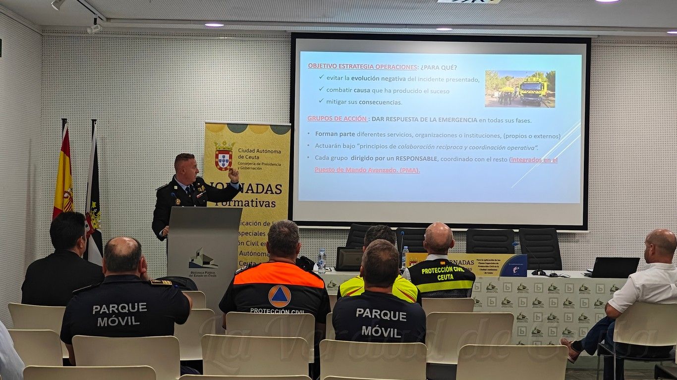 Ceuta refuerza la formación en Protección Civil con jornadas sobre emergencias y voluntariado