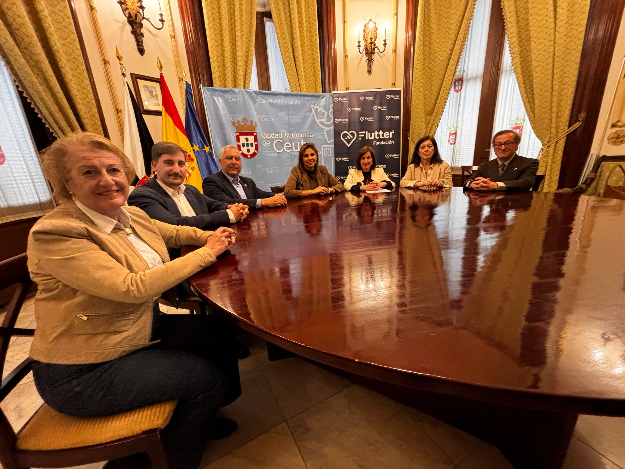 La Fundación Flutter y la AECC de Ceuta firman un convenio para reforzar la atención nutricional a pacientes oncológicos