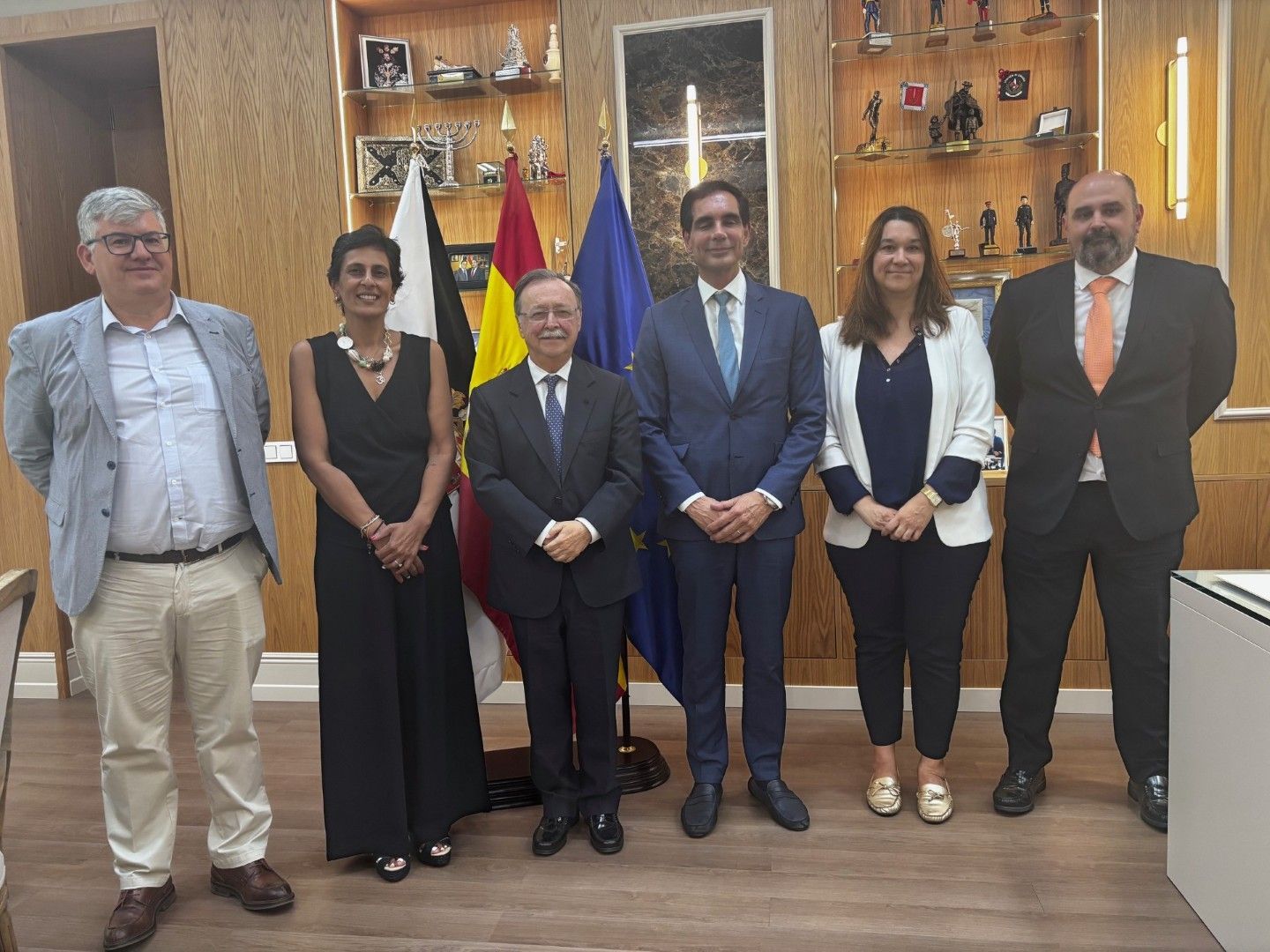 La Ciudad se reúne con los responsables de la distribuidora de butano en Ceuta