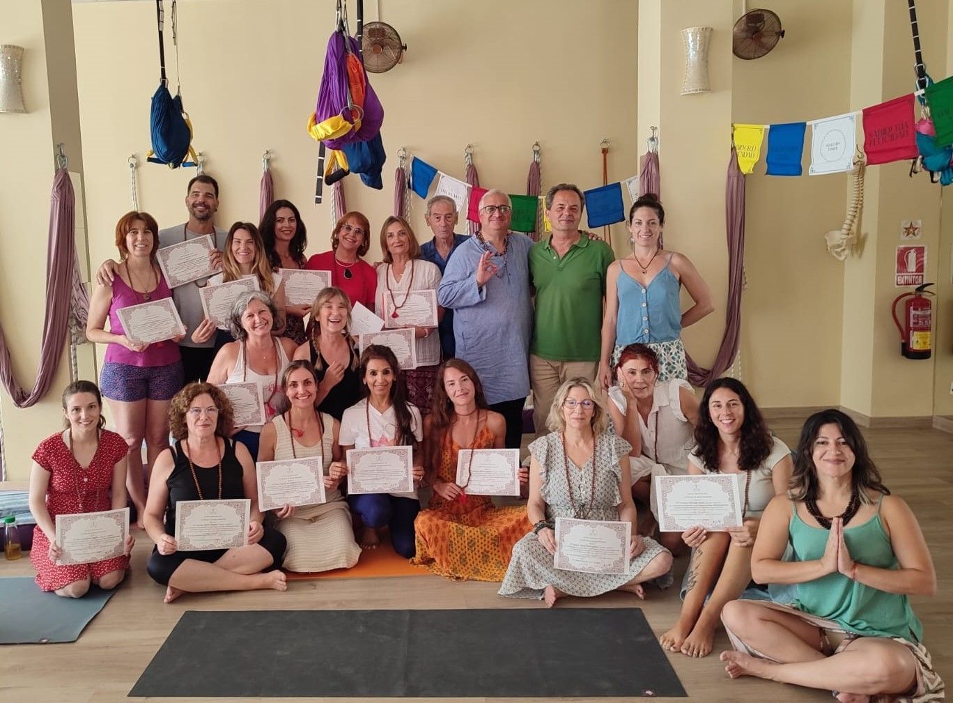 Ramchandani imparte un Taller de Mantra Yoga en Málaga, con motivo del fin de curso del Instituto Andaluz del Yoga