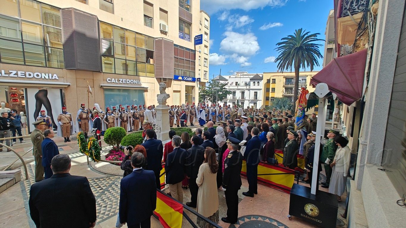 Ceuta rinde homenaje al teniente Ruiz de Mendoza en un acto institucional y militar