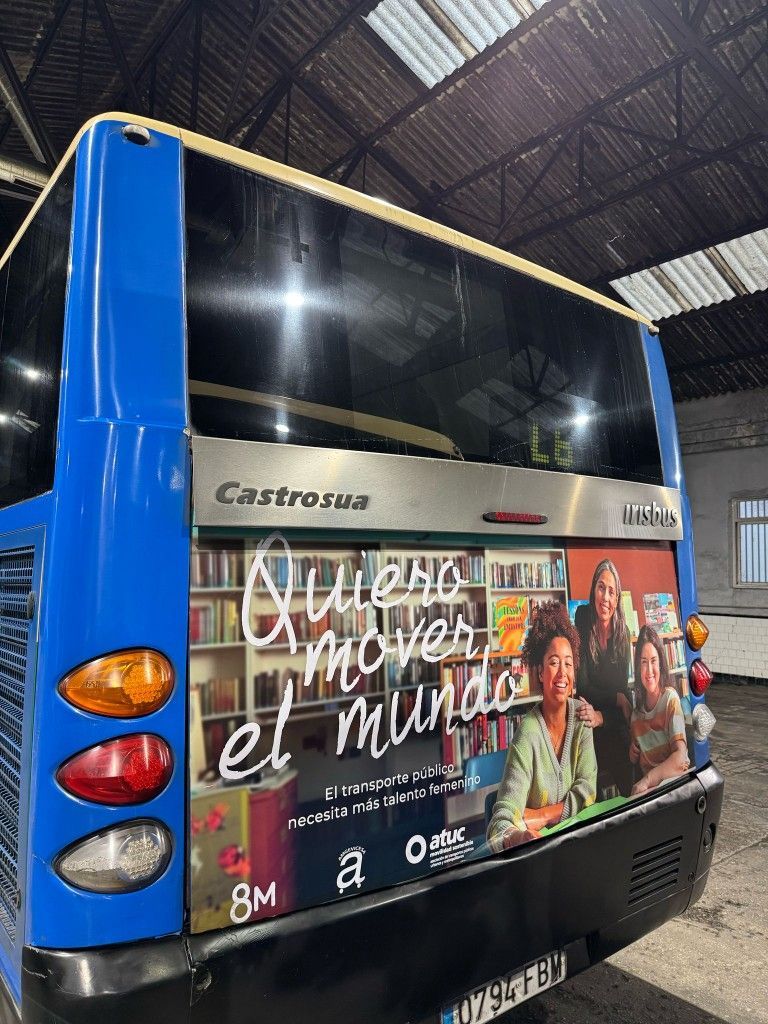 Campaa autobuses mujer 2