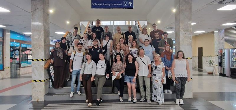 La Escuela Oficial de Idiomas realiza su tradicional excursión a Gibraltar