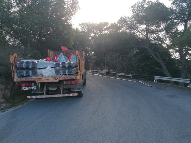La Ciudad repara y mejora las barreras de seguridad de las carreteras