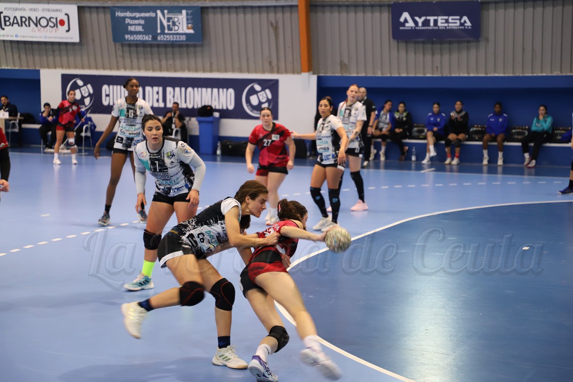 Sufrida victoria del CB Estudiantes ante el Madrid Base Villaverde (37-33)