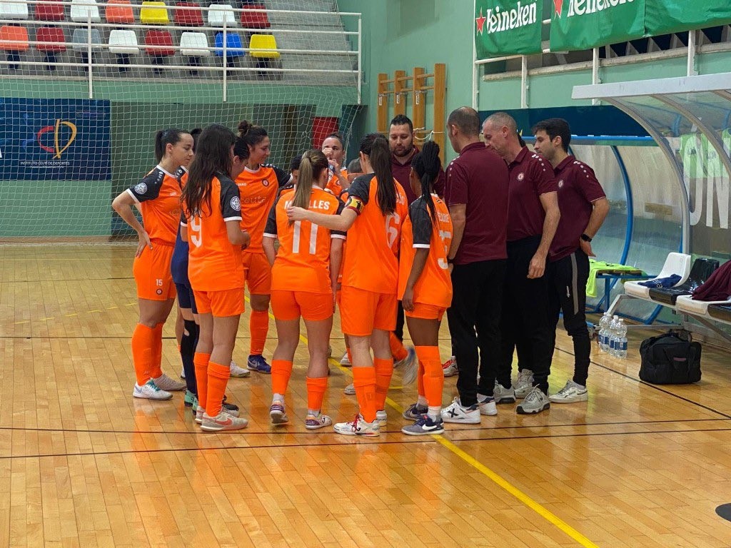El Camoens hace sus deberes y doblega con claridad al Torrejón Sala (5-2)