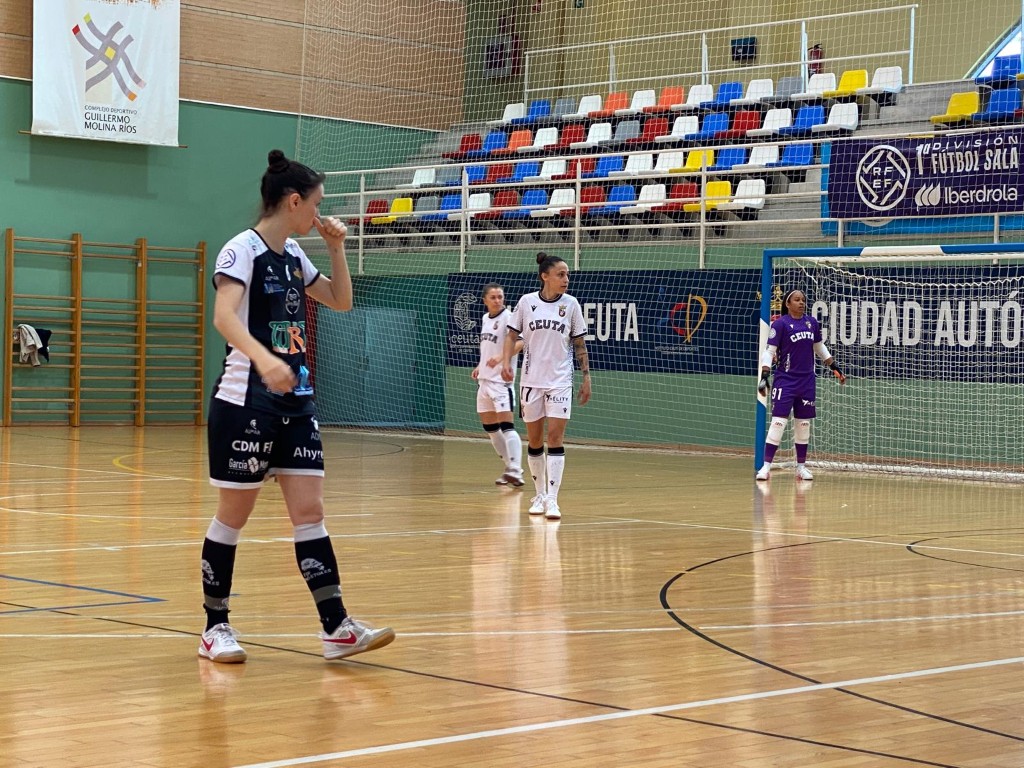 El Ceuta pierde una “final” en su lucha por la permanencia ante un serio Móstoles (1-3)
