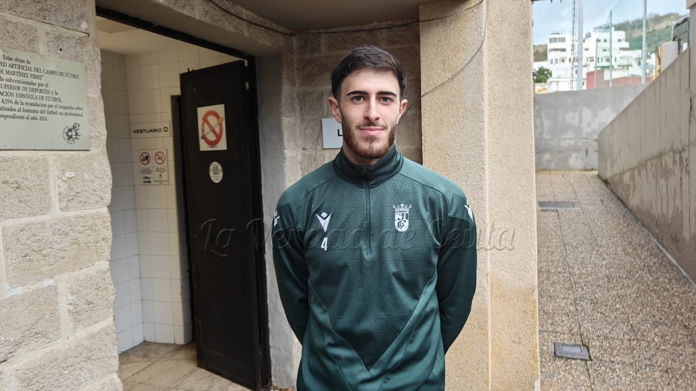 Curro ve al Ceuta B preparado para competir y confía en cambiar la dinámica ante la Balona