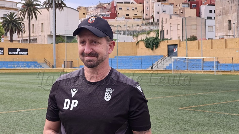 La AD Ceuta FC apuesta por la continuidad de Polaco para seguir impulsando el crecimiento del filial