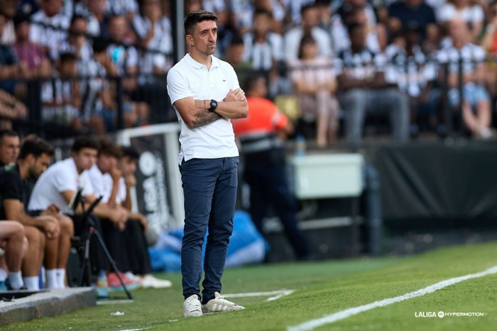 Pablo Hernández reconoce el mérito del Ceuta tras frenar al Castellón: "Ha hecho un partido muy serio"