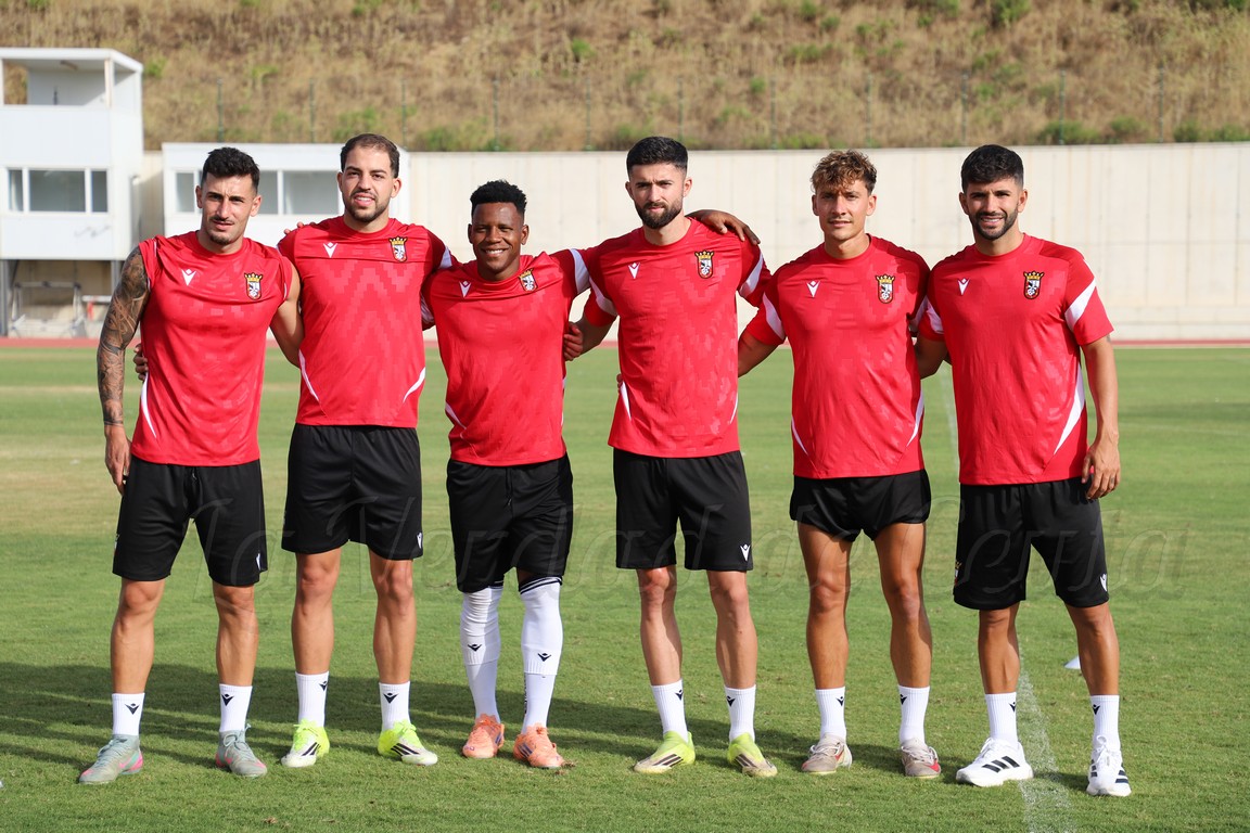 AD Ceuta entrenamiento 26 27 19